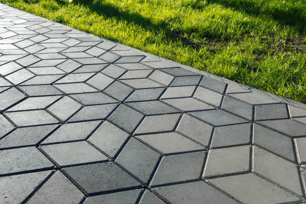 Best Driveway Pavers Cost  in Mazomanie, WI