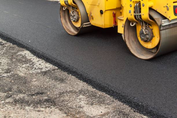 Best Driveway Pavers Near Me  in Mazomanie, WI